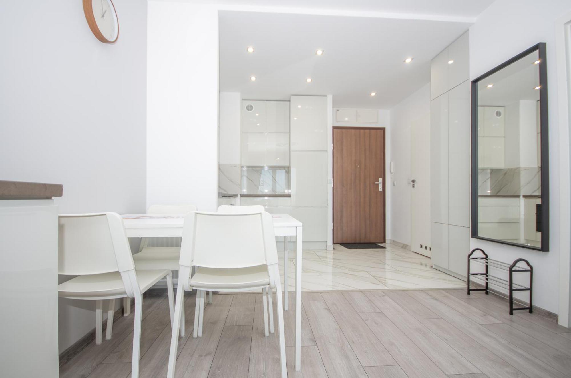 Inpoint Zablocie Modern Apartments For Work&Travel Краков Экстерьер фото